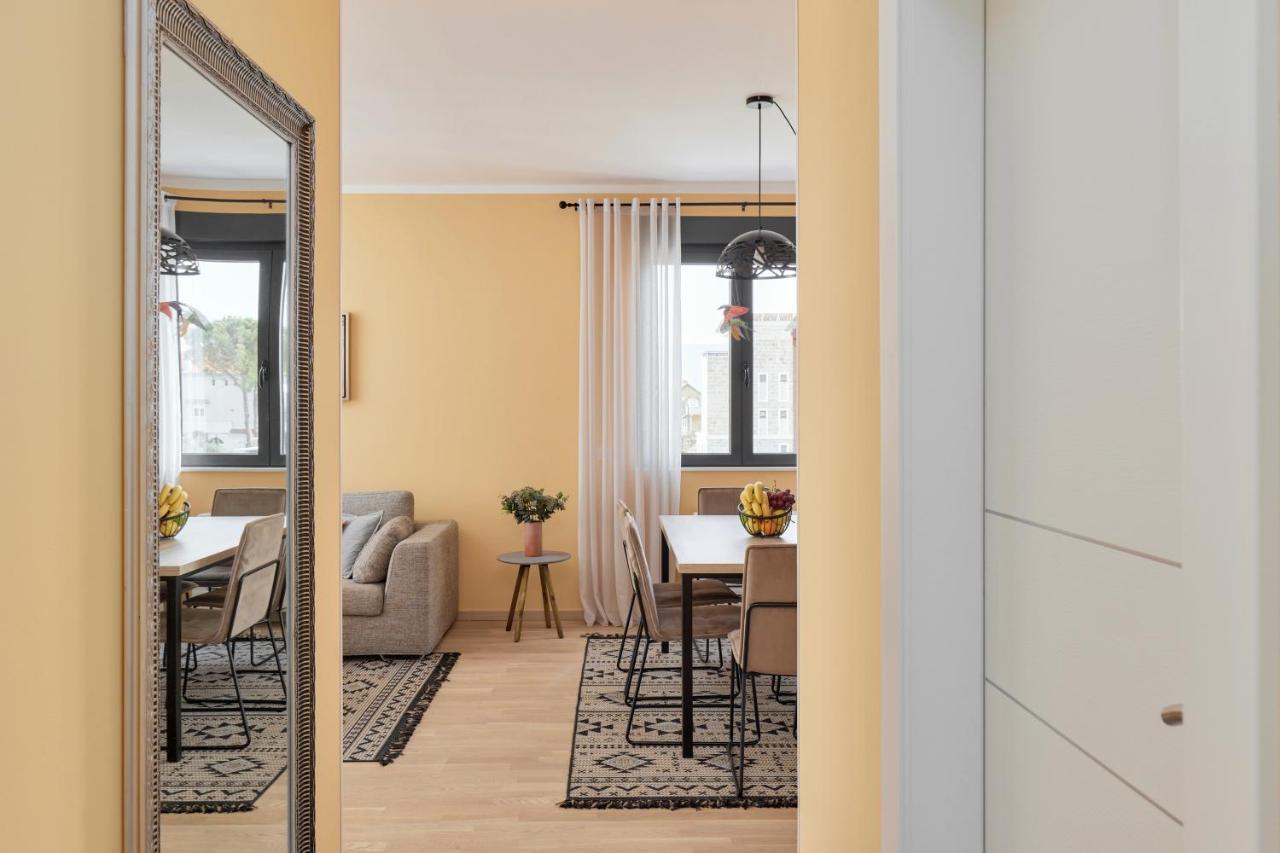 Premium-Designed Apartments Tivat Bagian luar foto