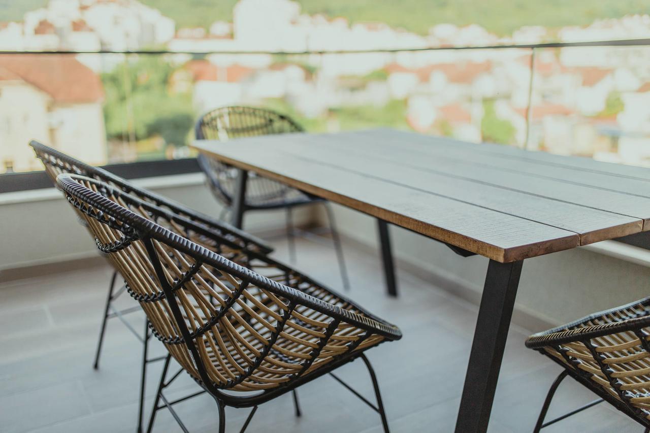Premium-Designed Apartments Tivat Bagian luar foto
