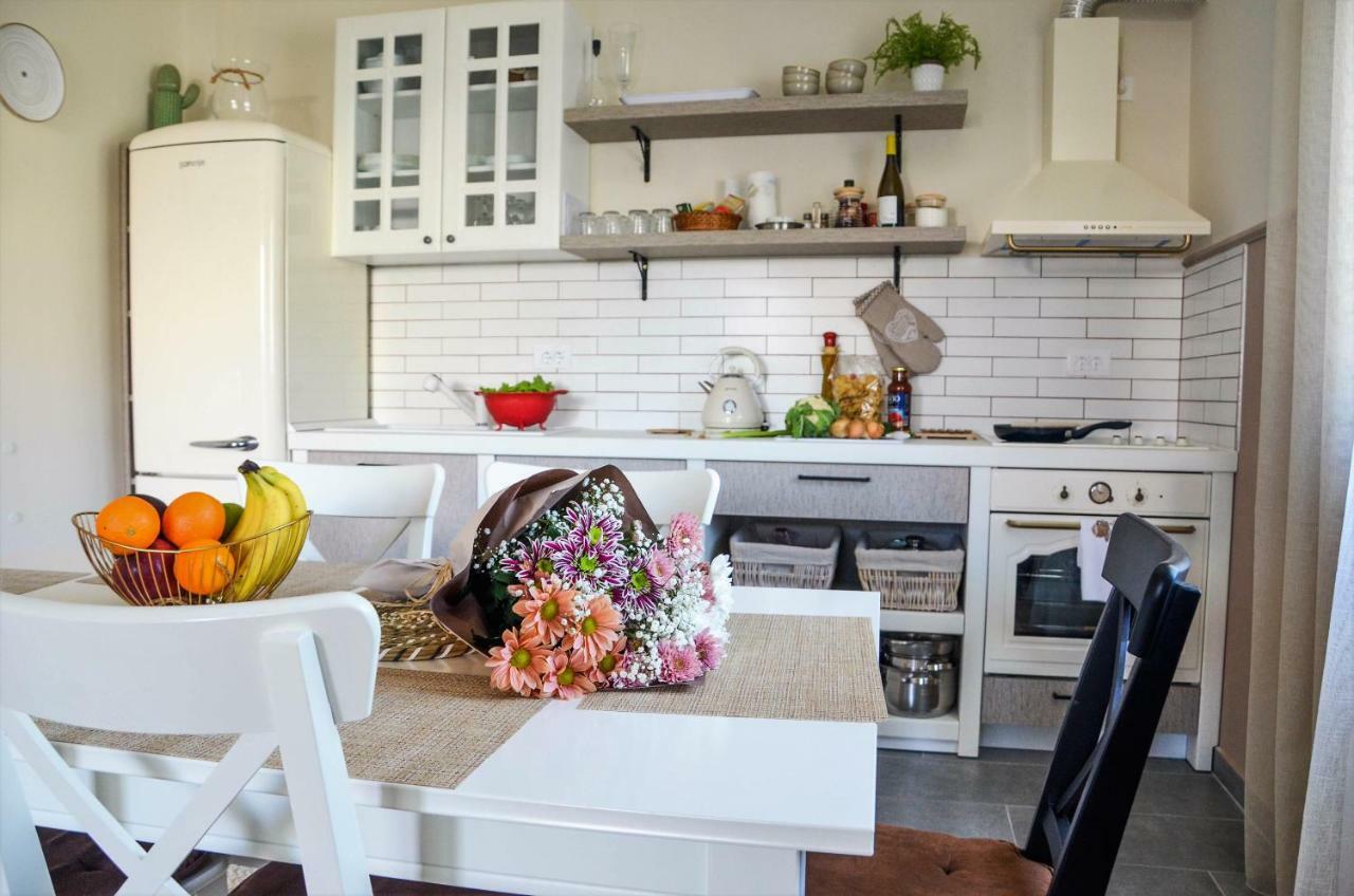 Premium-Designed Apartments Tivat Bagian luar foto